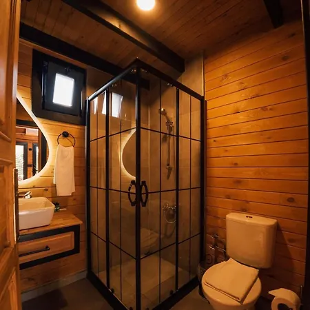 Doga Bungalow Sapanca ホテル サカリヤ